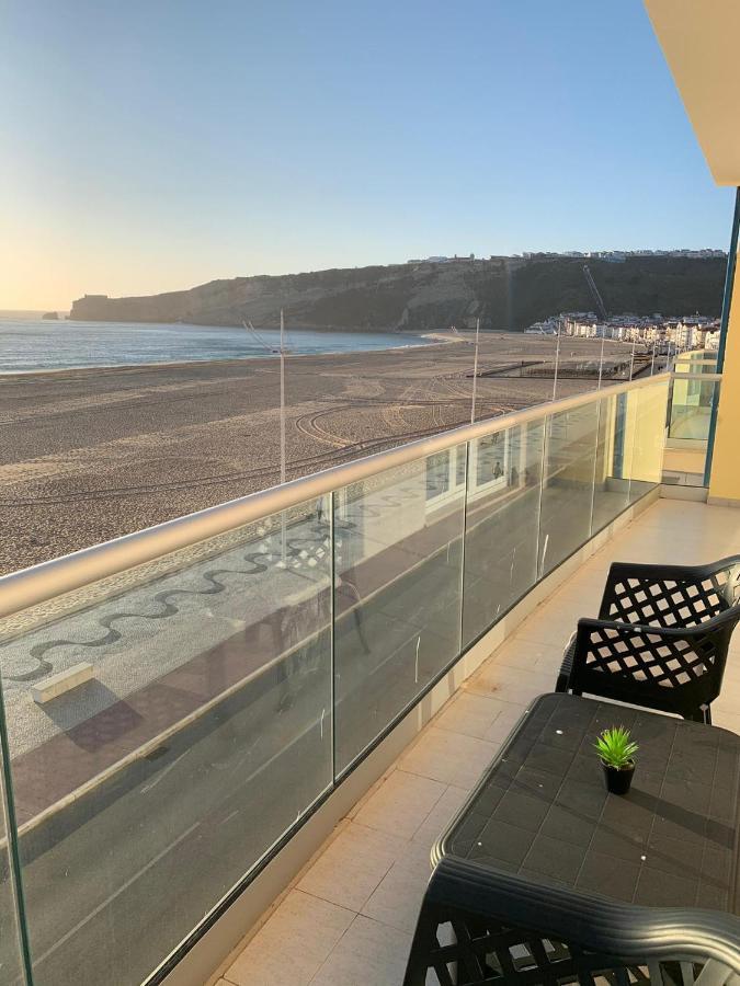 Nazare Apartamento Em Frente Ao Mar 외부 사진